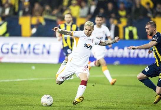 Foto - Galatasaray'a dünya yıldızı golcü geliyor... Çağrı üstüne çağrı yapmaya başladılar!