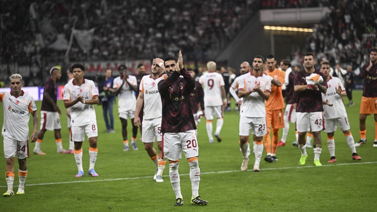 Foto - Galatasaray'a fark atınca makara geçtiler! Dünya bunu konuşuyor! Ezildik resmen, perperişan olduk…