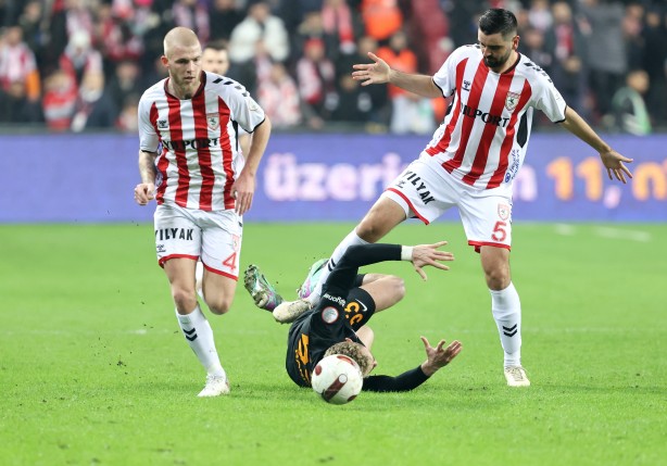 Foto - Galatasaray'a İtalyan sol bek! Şaşkına çeviren karar: Dikkat çeken hamle: Bakın ne yaptılar…