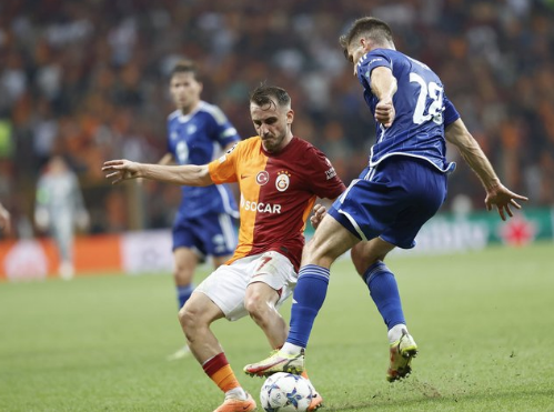 Galatasaray'a o yıldızdan kötü haber! Planlar tarumar oldu...