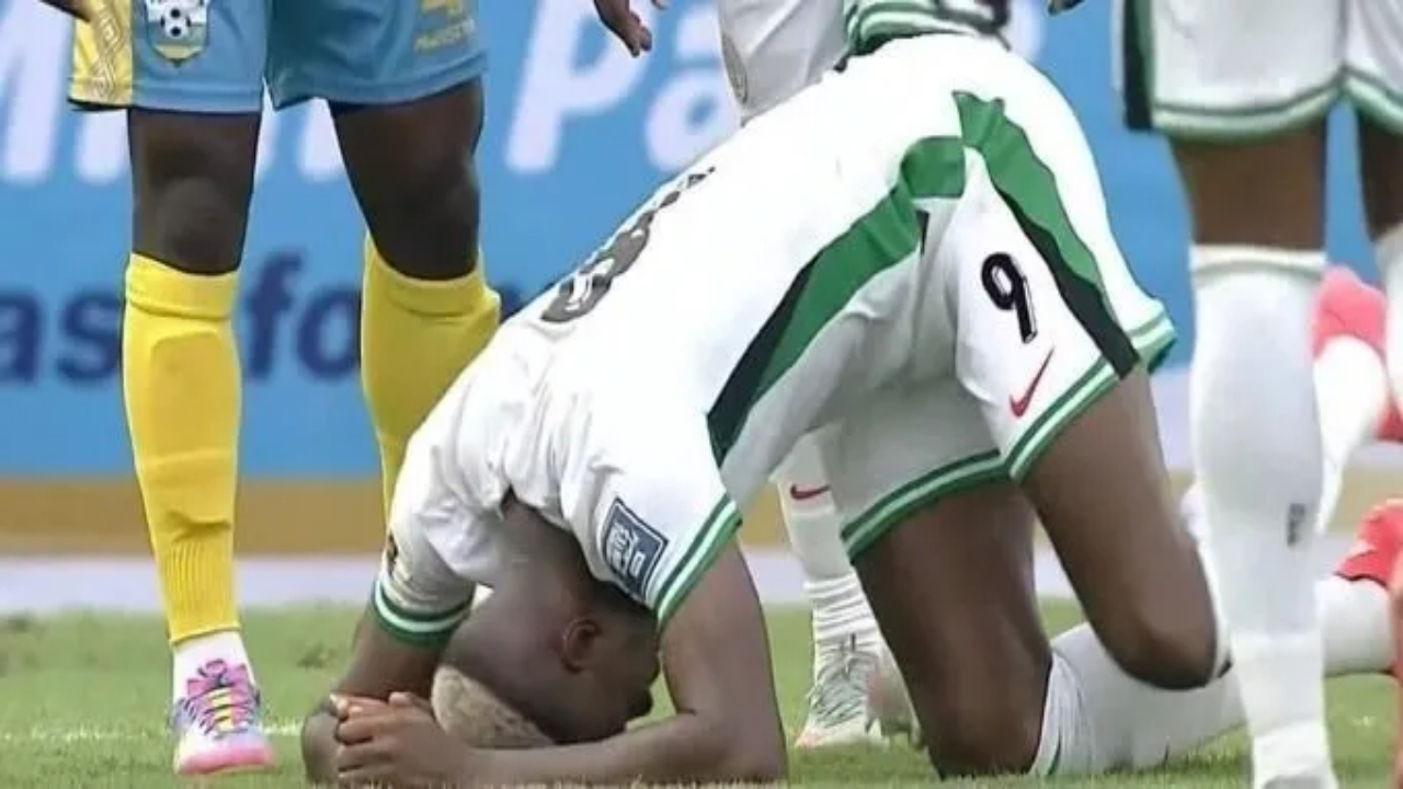 Foto - Galatasaray’a "Osimhen" şoku! Taraftarlar kahroldu