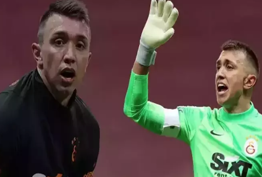 Galatasaray'a resti çekti! Muslera yine bildiğimiz gibi! Derbi zaferine rağmen bunu yaptı…