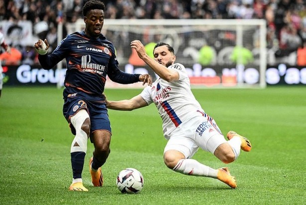 Foto - Galatasaray'a şampiyonluk hediyesi Dursun Özbek'ten! Fransa'da fırtına estirdi