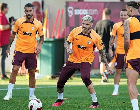 Galatasaray'a şaşırtan transfer önerisi! Bakalım ne cevap verilecek?