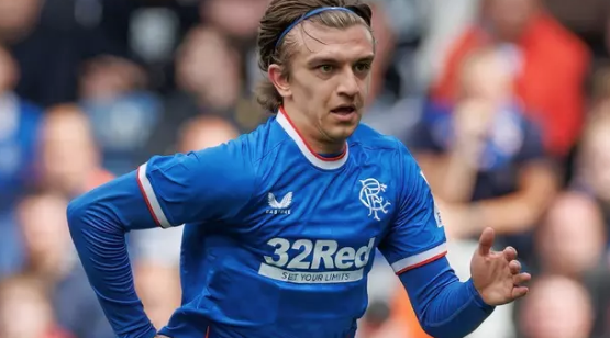 Foto - Galatasaray'a sol bek müjdesi! Okan Buruk az önce duyurdu... Bu olursa Beşiktaş kaybeder...