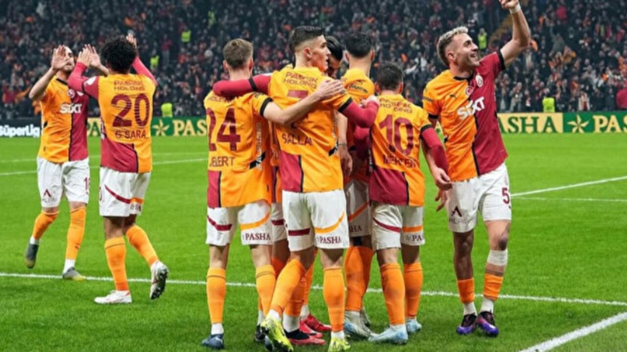 Galatasaray’a talih kuşu! Kadroda düşünülmeyen o yıldıza İngiltere kancası