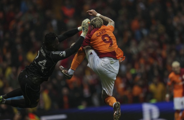 Foto - Galatasaray'a yeni Zaha müjdesi! Yönetimden gelen son haber taraftarı ayağa kaldıracak...