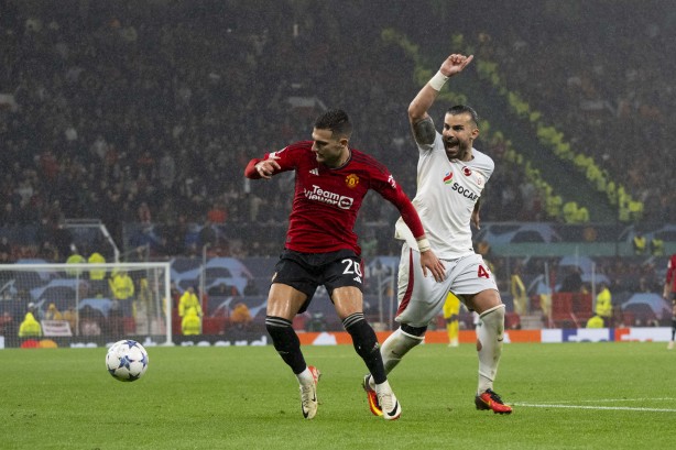 Foto - Galatasaray'a yenilen Manchester United'da tribün şaşkınlığı! Sebebini buldular