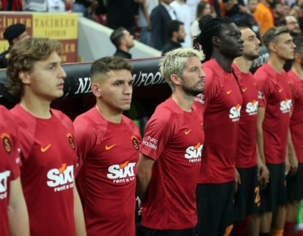 Foto - Galatasaray'a yeniler de çare olmadı! Giresunspor deplasmanda fırtına gibi esti