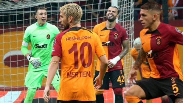 Galatasaray'a yeniler de çare olmadı! Giresunspor deplasmanda fırtına gibi esti