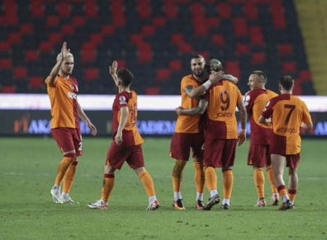 Foto - Galatasaray'da beklenen açıklama yapıldı ve Icardi... Çok şaşıracaksınız...