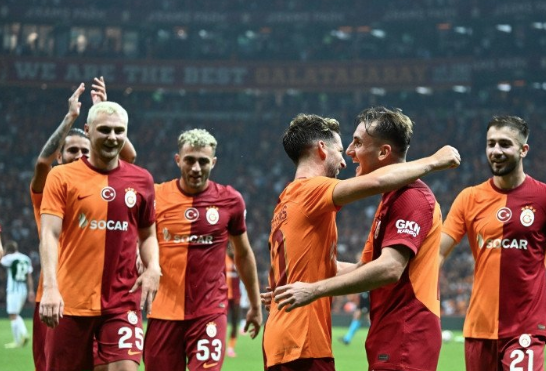 Foto - Galatasaray'da beklenmedik ayrılık! Ne büyük umutlarla gelmişti...
