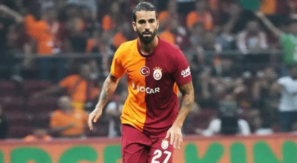Foto - Galatasaray'da biletler kesildi! 3 ayrılık birden...