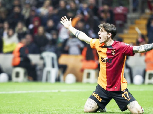 Foto - Galatasaray'da bir bu eksikti! Bakalım şimdi ne olacak? Gözler İtalyan yıldızda...