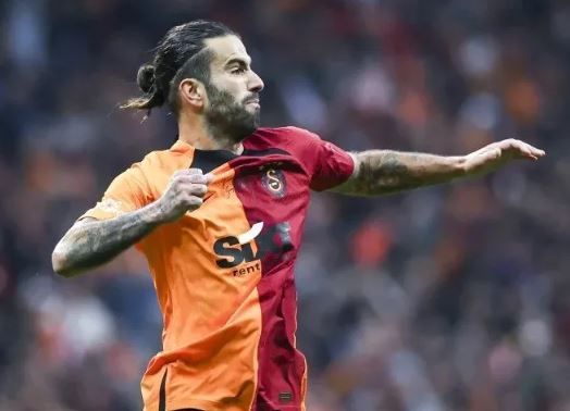 Foto - Galatasaray'da derbi öncesi büyük hesaplaşma! Okan Buruk o ismi kadro dışı bıraktı