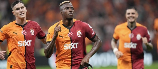 Galatasaray’da flaş ayrılık! Yıldız futbolcunun bileti kesildi