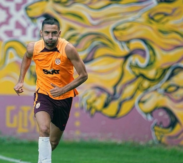 Foto - Galatasaray’da flaş ayrılık! Yıldız futbolcunun bileti kesildi