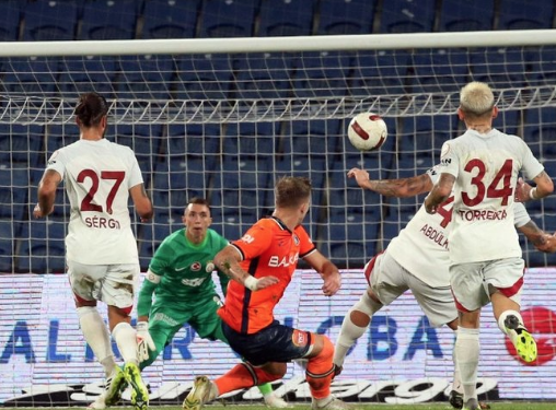 Foto - Galatasaray'da hedef liderlik! İşte Okan Buruk'un İstanbulspor maçı muhtemel 11'i... Bakın ne oldu!