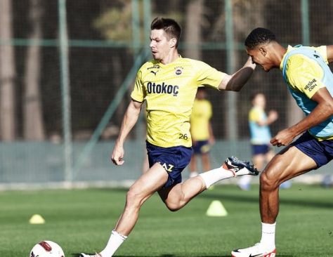 Foto - Galatasaray'da istenmemişti şimdi Fenerbahçe'ye geliyor! Transferde son hafta bombası