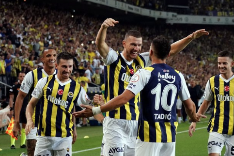 Foto - Galatasaray'da istenmemişti şimdi Fenerbahçe'ye geliyor! Transferde son hafta bombası