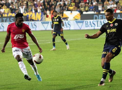 Foto - Galatasaray'da istenmemişti şimdi Fenerbahçe'ye geliyor! Transferde son hafta bombası