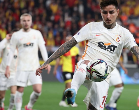 Foto - Galatasaray'da istenmemişti şimdi Fenerbahçe'ye geliyor! Transferde son hafta bombası