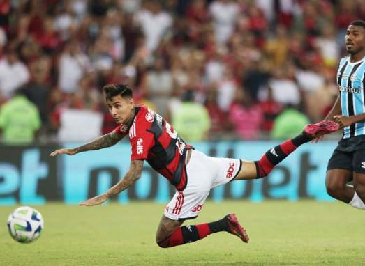 Foto - Galatasaray'da istenmemişti şimdi Fenerbahçe'ye geliyor! Transferde son hafta bombası