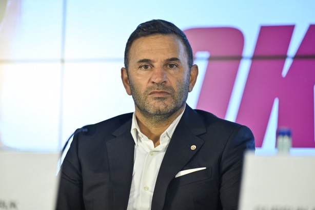 Foto - Galatasaray’da karaborsa kapanmadan bir iddia daha patladı! Yer yerinden oynayacak cinsten! Kan donduran olay!