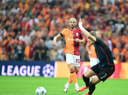 Foto - Galatasaray'da karar verildi! 2 sözleşme yenileme 1 veda...