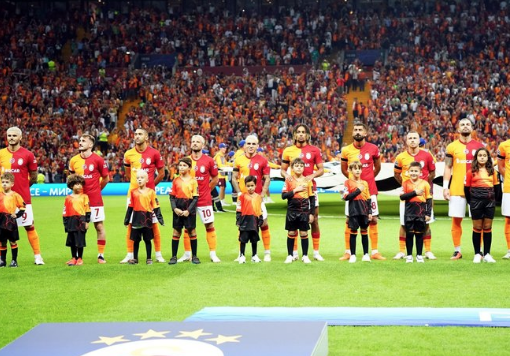 Foto - Galatasaray'da karar verildi! 2 sözleşme yenileme 1 veda...