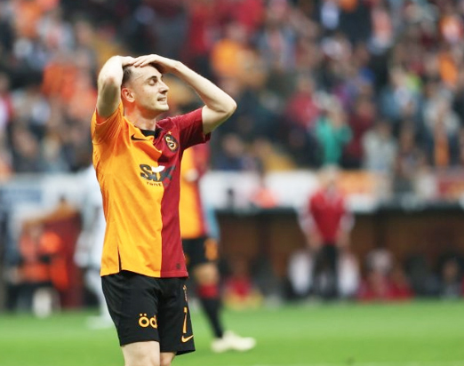 Foto - Galatasaray'da Kerem Aktürkoğlu sürprizi! Transfer teklifi... Say say bitmiyor: İlk kez böylesi oluyor...