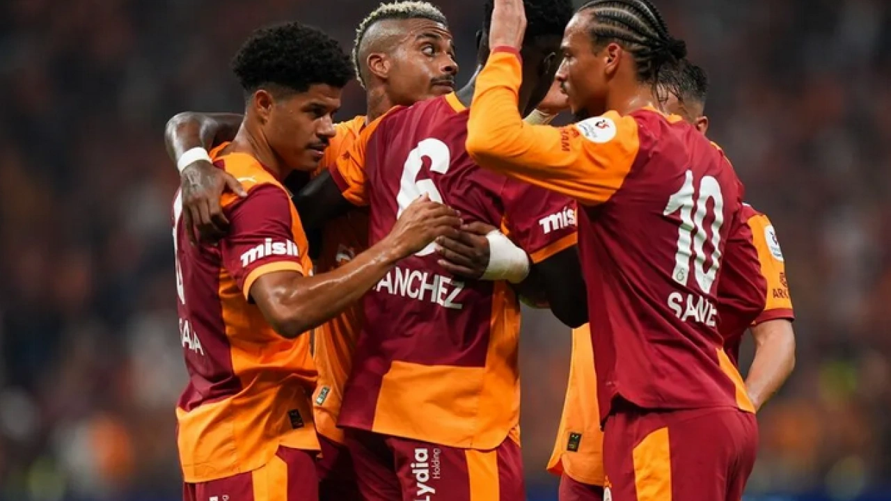 Foto - Galatasaray'da köstebek operasyonu: Okan Buruk rahatsız: Şok gelişme! Kimse bunu bulamıyor…