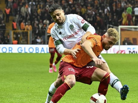 Foto - Galatasaray'da Okan Buruk'un sol bek şaşkınlığı! Bu gelişmeye kendisi bile inanamadı