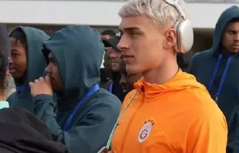 Foto - Galatasaray’da ortalığın yangın yerine dönmesi an meselesi! Okan Buruk’tan kahreden itiraf geldi ve artık misafir… 