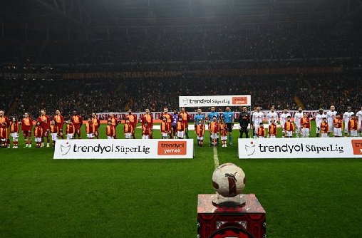Foto - Galatasaray’da ortalığın yangın yerine dönmesi an meselesi! Okan Buruk’tan kahreden itiraf geldi ve artık misafir… 