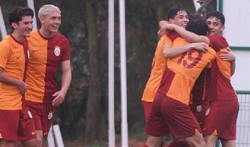 Foto - Galatasaray’da ortalığın yangın yerine dönmesi an meselesi! Okan Buruk’tan kahreden itiraf geldi ve artık misafir… 