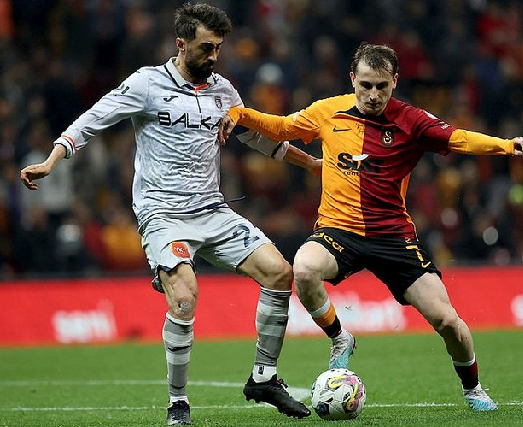 Foto - Galatasaray’da sezon sonu bombalar patlıyor! 3 mevkiye 3 transfer...