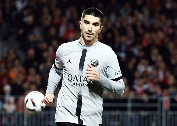 Foto - Galatasaray'da şok karar! Yıldız isim geri çağrıldı...