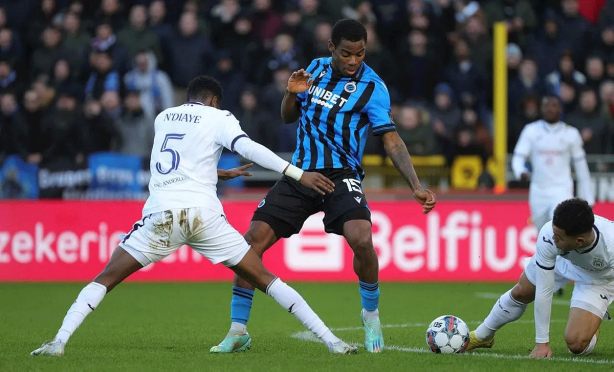 Foto - Galatasaray'da şok karar! Yıldız isim geri çağrıldı...