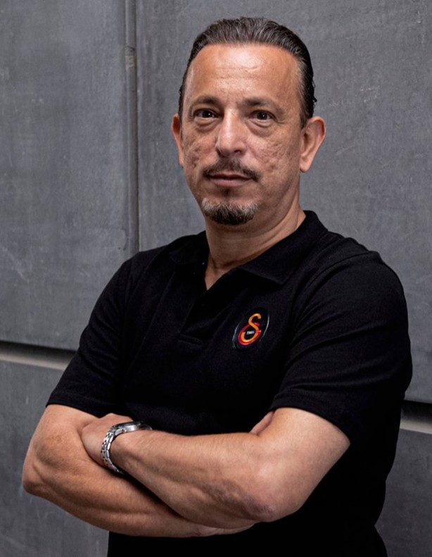 Foto - Galatasaray'da şoke eden ayrılık! Tecrübeli hocayla yollar ayrıldı! Takımın başına gelen isim belli oldu