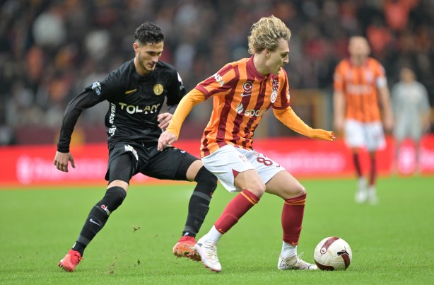 Foto - Galatasaray’da sol beke bunlardan birini mi alacak? Türkiye gündeminde: Erden Timur’daki seçenekler: Geleceği buna bağlı! Hiç Kimse bilmiyor