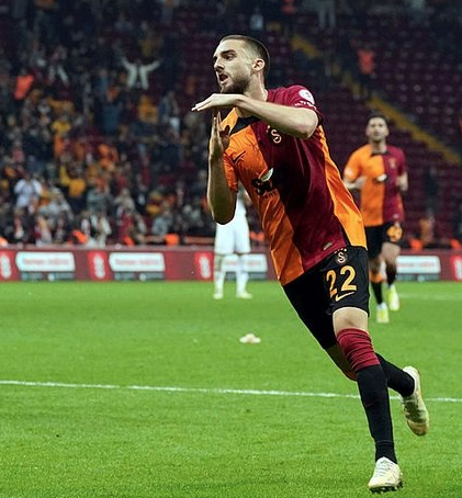 Foto - Galatasaray'da sürpriz gelişme: Yeni Torreira'nın gelmesi için artık engel kalmadı!