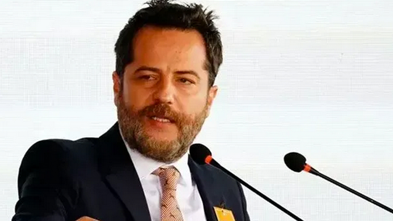 Galatasaray'da taraftarlar çılgına döndü: Sözleriyle çıldırttı... Kritik çıkışı olacak mı? Beni alın diyecek!