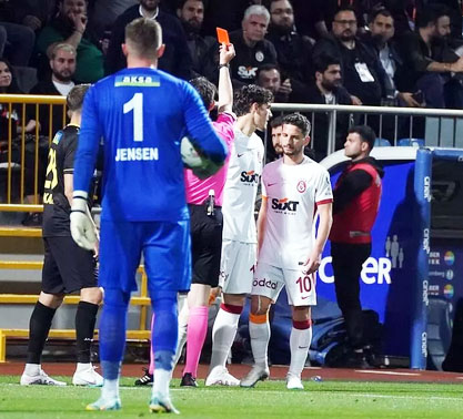Foto - Galatasaray'da temizlik başlıyor! 5 isimle birden yollar ayrılacak...