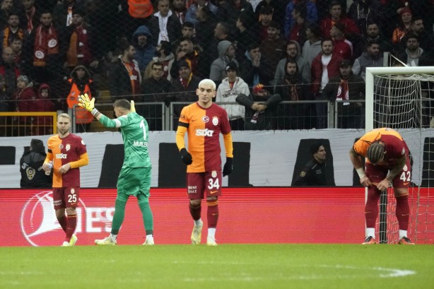 Foto - Galatasaray'da Torreira'nın sosyal medya paylaşımlarındaki gerçek ortaya çıktı! Geç değil diyerek duyurdu bile...
