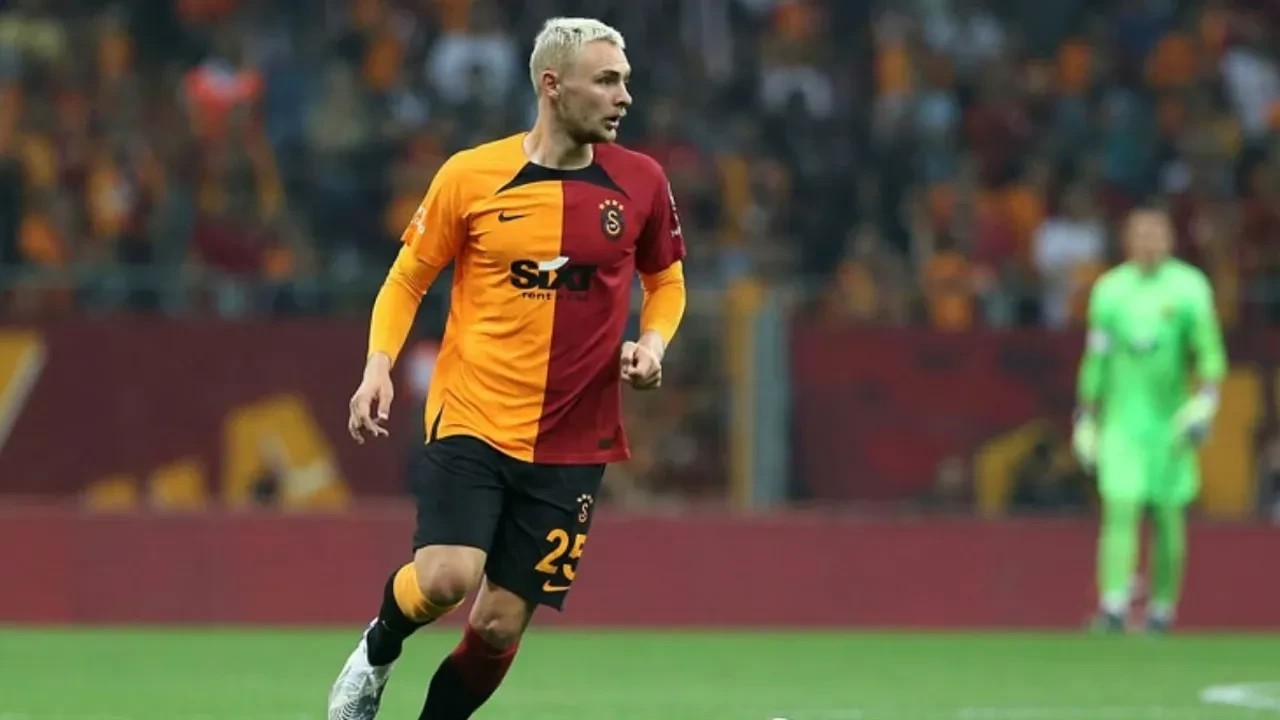 Foto - Galatasaray'da Victor Nelsson için sürpriz karar!