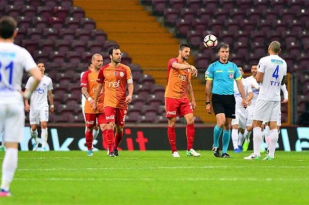 Foto - Galatasaray'da yaşanan krizin perde arkası! 