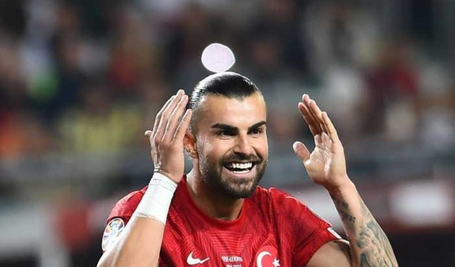 Galatasaray'da yer yerinden oynayacak! Okan Buruk kararını verecek 