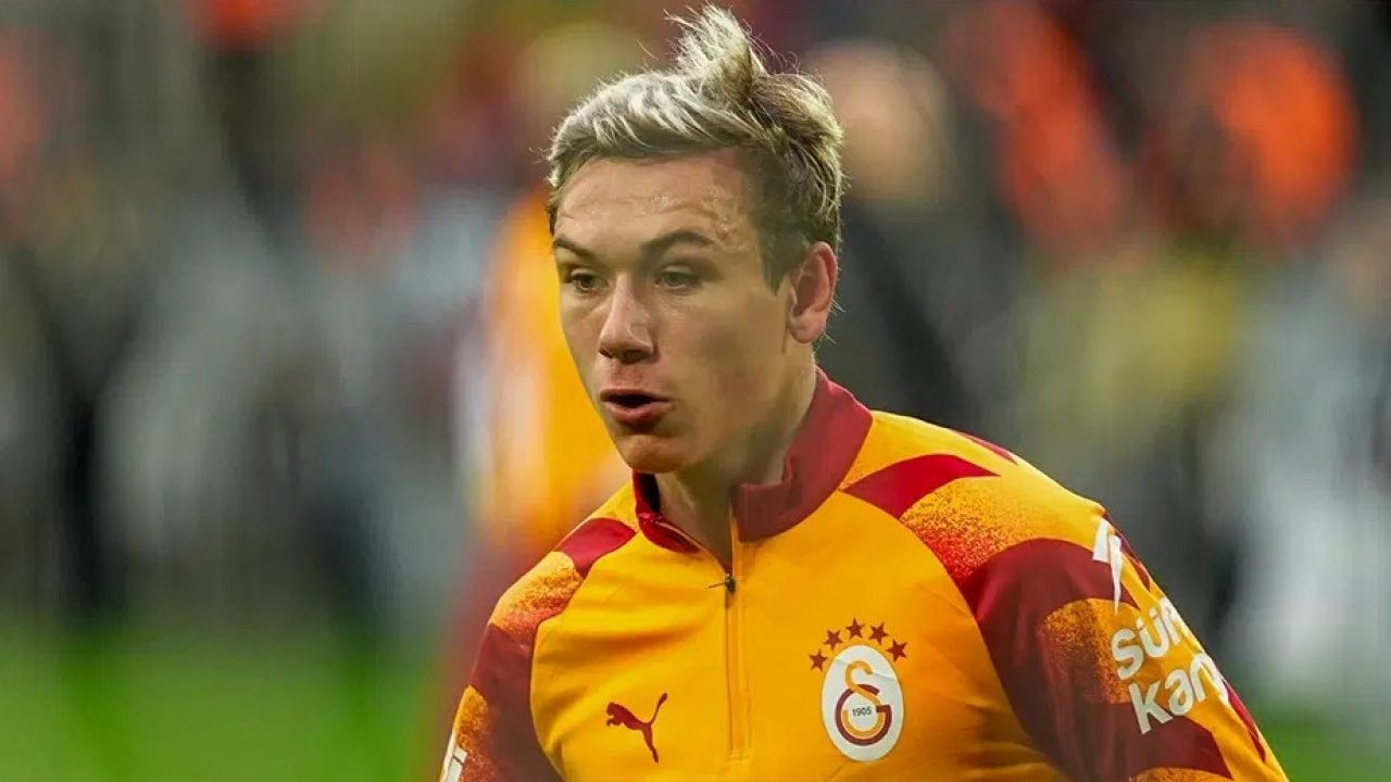 Foto - Galatasaray’da yerini sağlamlaştırdı! Batrakov rüzgârı esiyor