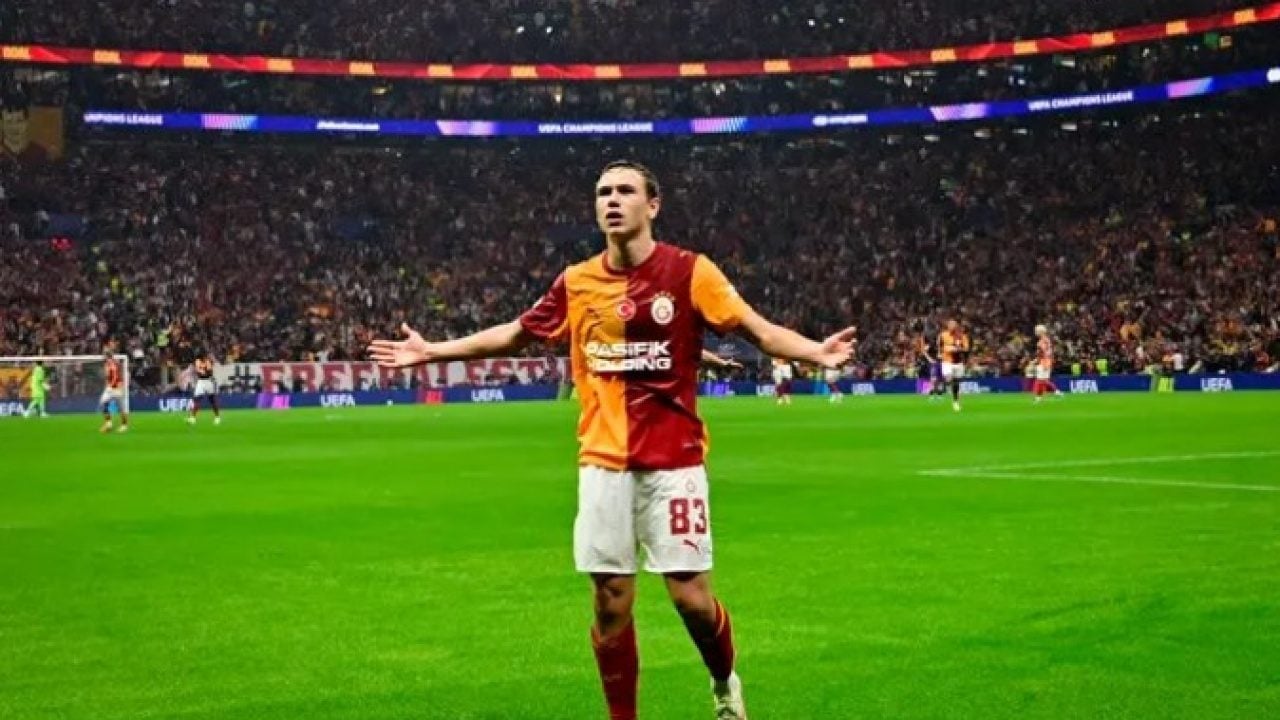 Foto - Galatasaray’da yerini sağlamlaştırdı! Batrakov rüzgârı esiyor